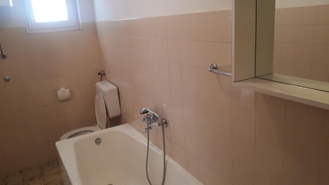 Apartmani Riba Makarska Exterior foto